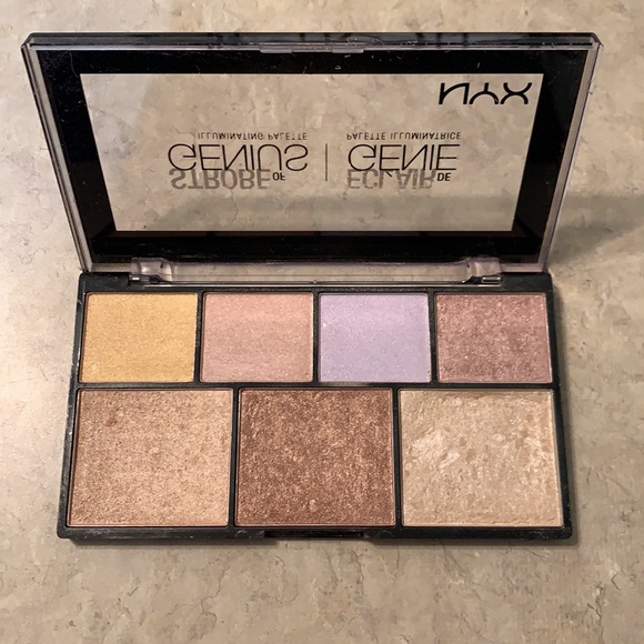 NYX Strobe of Genius Highlight Palette - 50% off - Picture 1 of 11